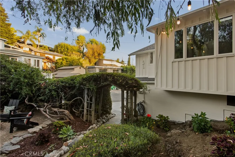 740 Browncroft Drive Laguna Beach, CA 92651