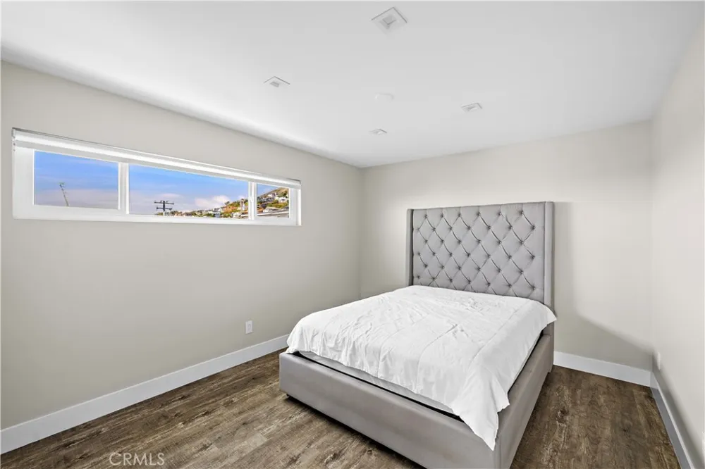 694 Coast #6 Laguna Beach, CA 92651