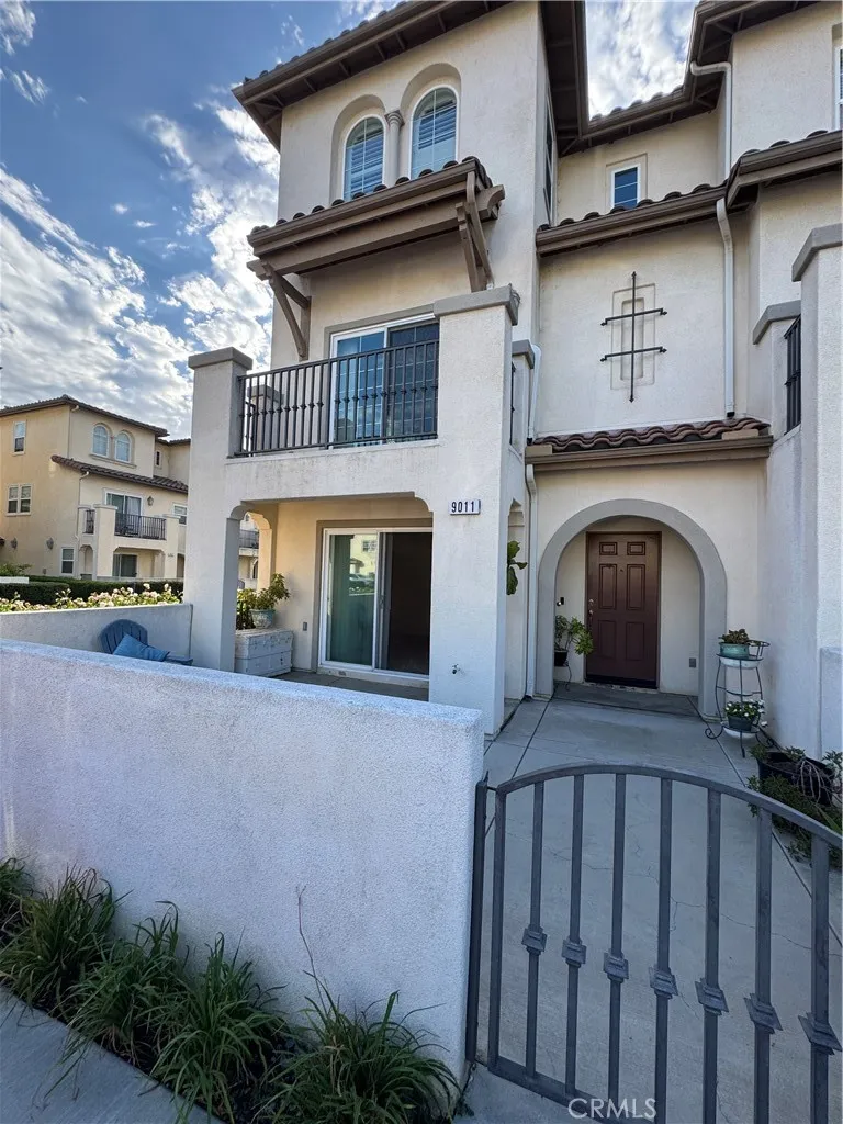 9011 Catherine Street Pico Rivera, CA 90660