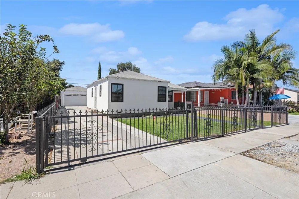 4020 Josephine Lynwood, CA 90262