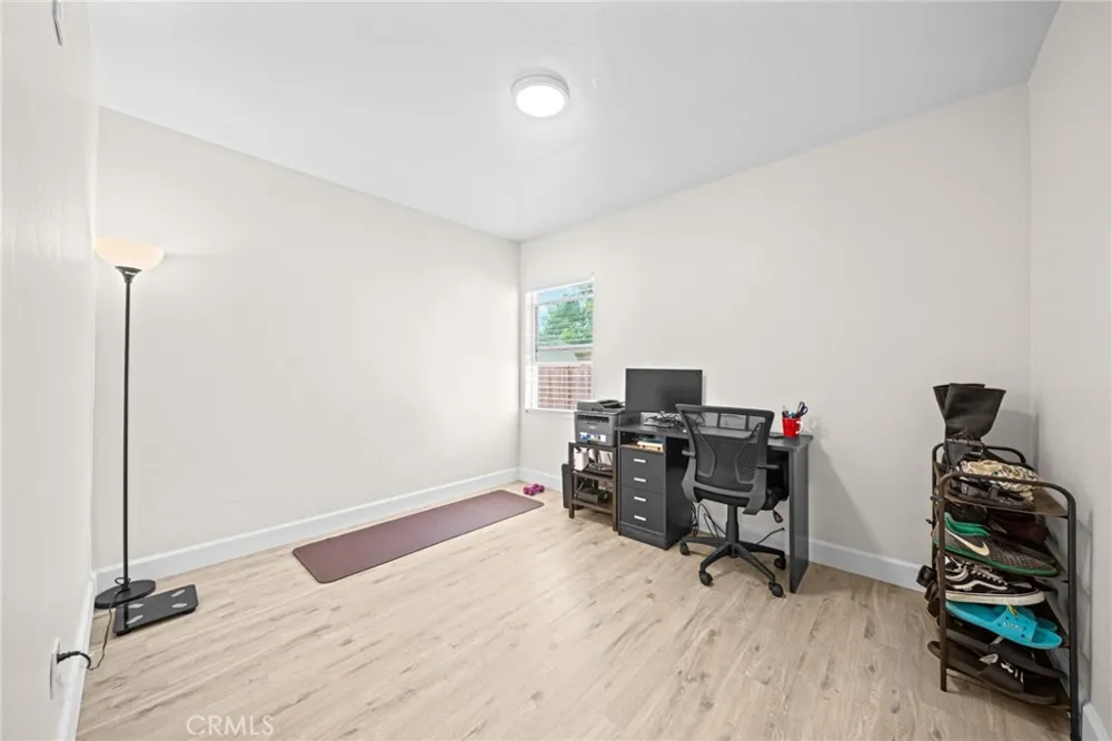 4020 Josephine Lynwood, CA 90262