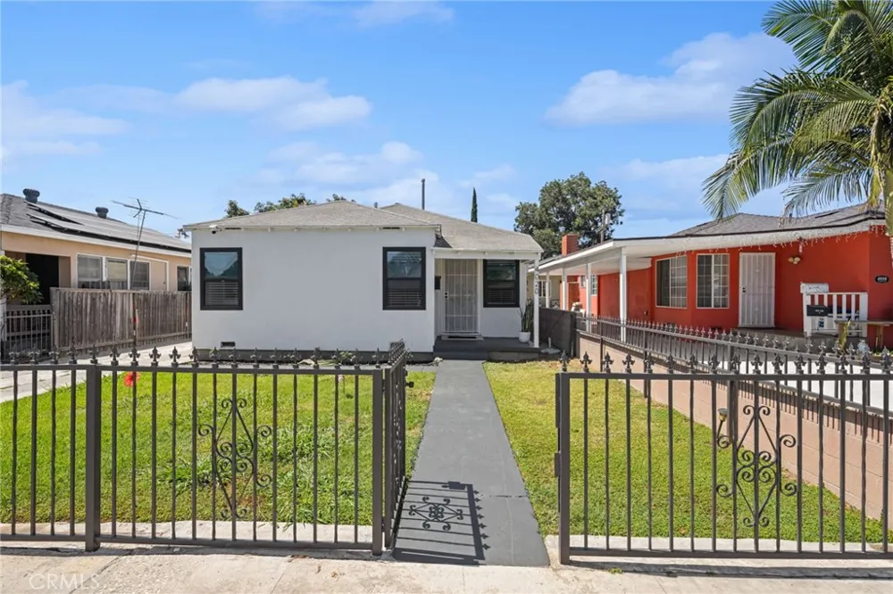 4020 Josephine Lynwood, CA 90262