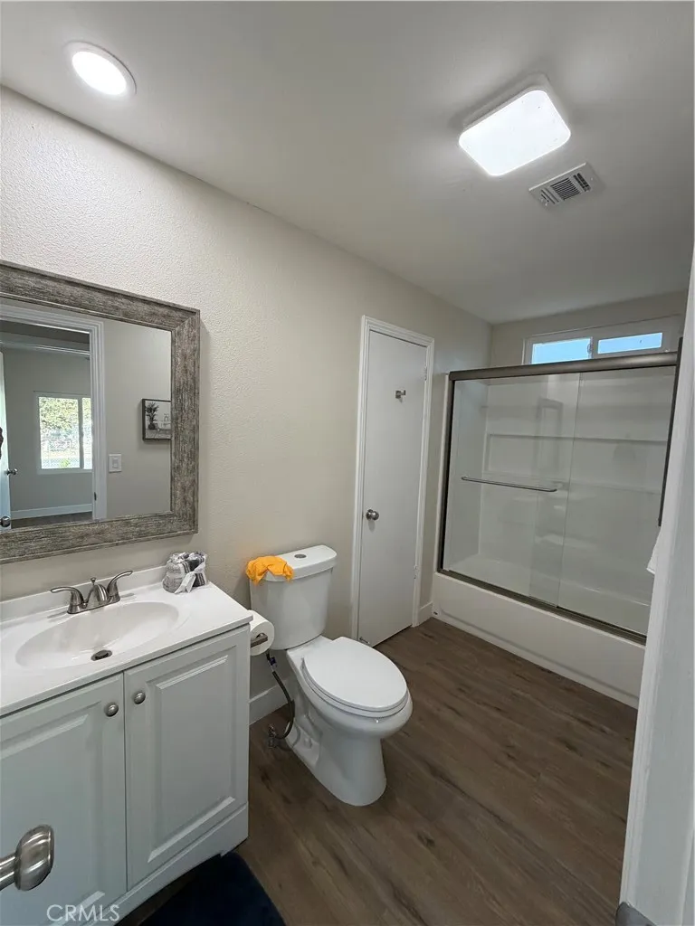 5405 Dodd Jurupa Valley, CA 91752