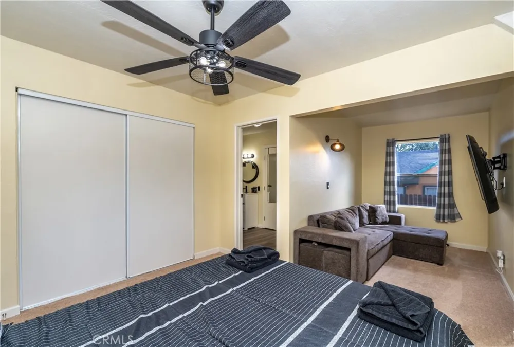 115 Sunset Sugarloaf, CA 92386