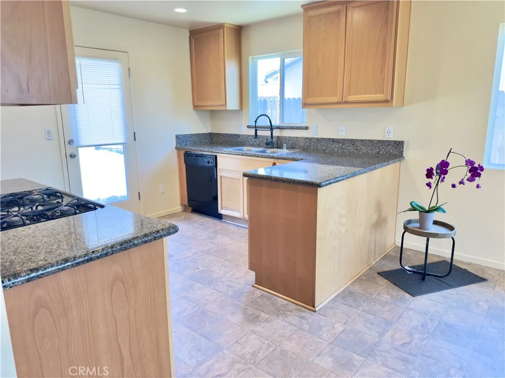 767 Taryn Court Merced, CA 95341