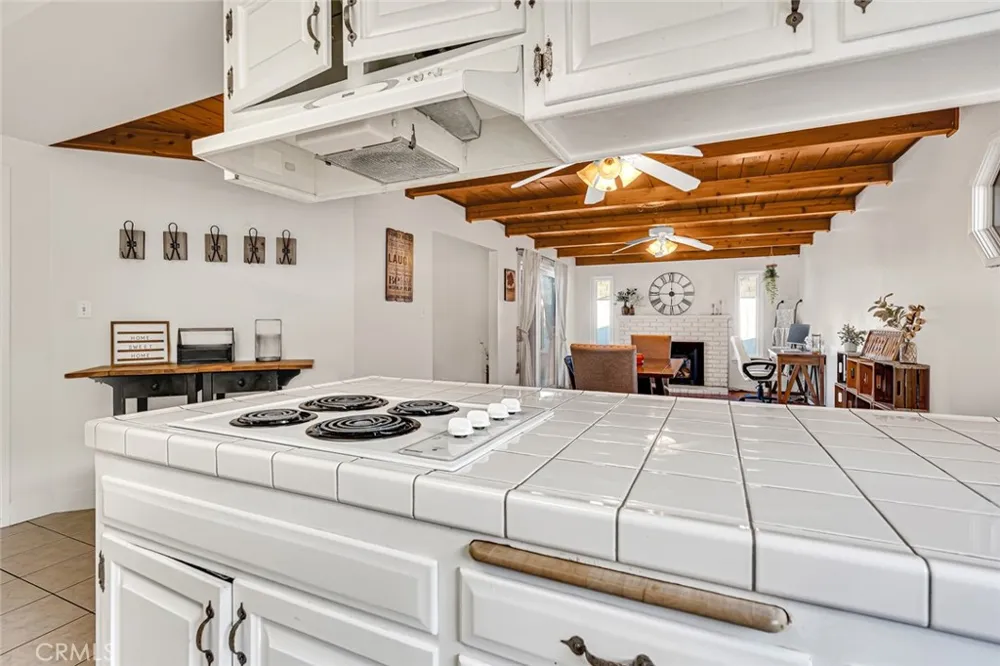 1062 Madison Los Banos, CA 93635