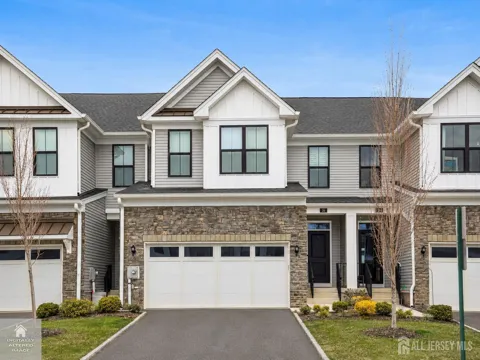 26 Wisteria Court