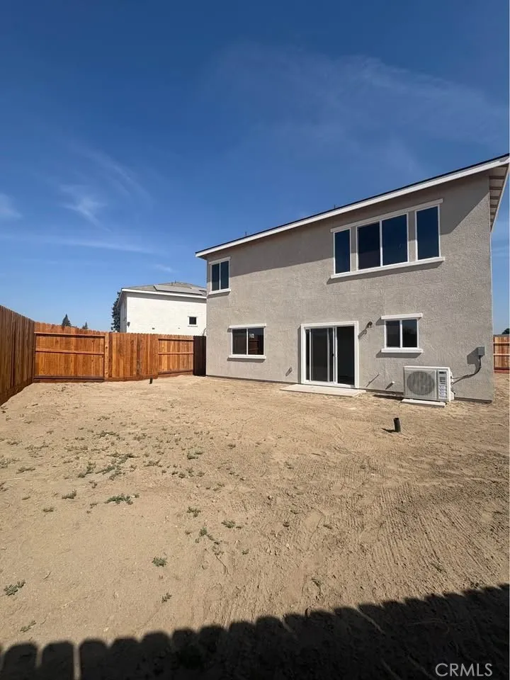 444 Oleander Ct Chowchilla, CA 93610