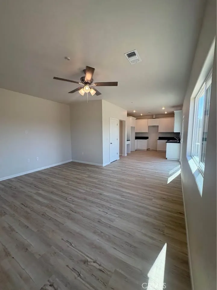 444 Oleander Ct Chowchilla, CA 93610