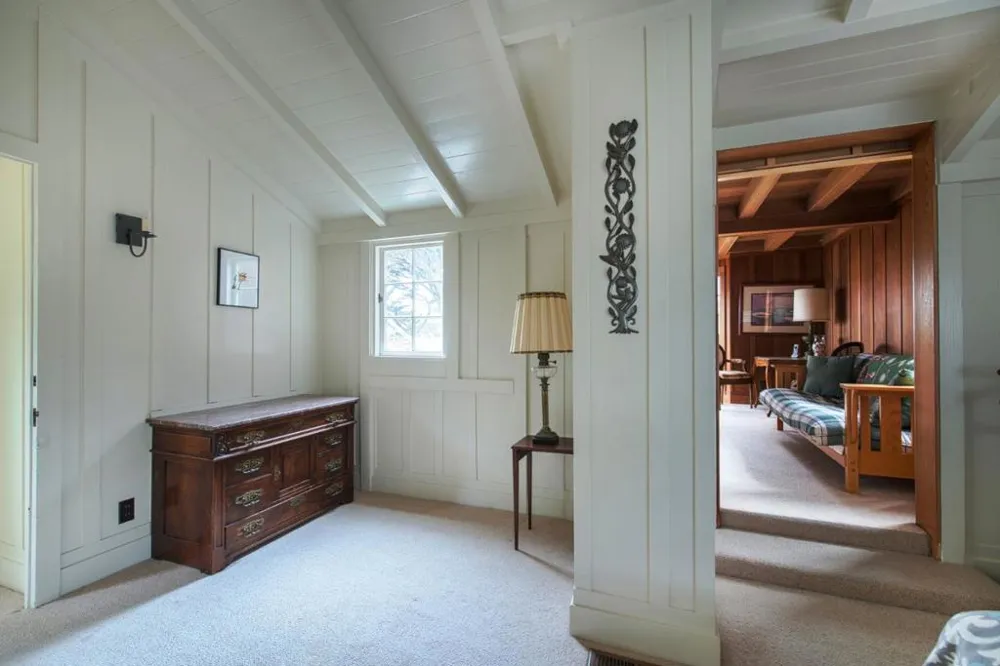 2381 San Antonio Avenue Carmel, CA 93923