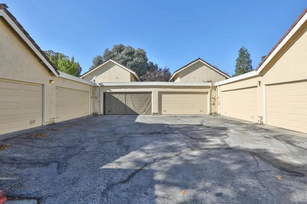 4047 Truckee Court San Jose, CA 95136