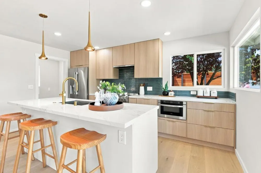 751 27th Avenue San Mateo, CA 94403