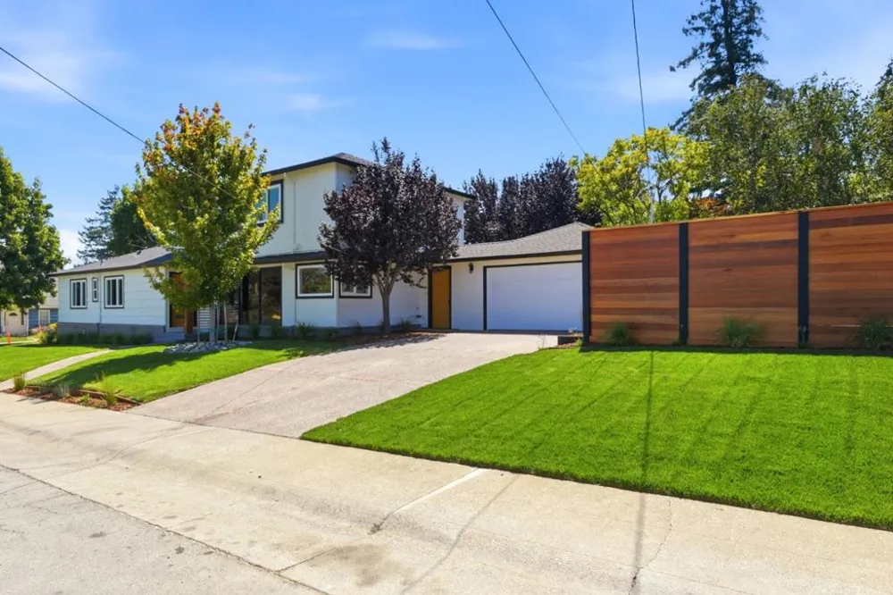 751 27th Avenue San Mateo, CA 94403