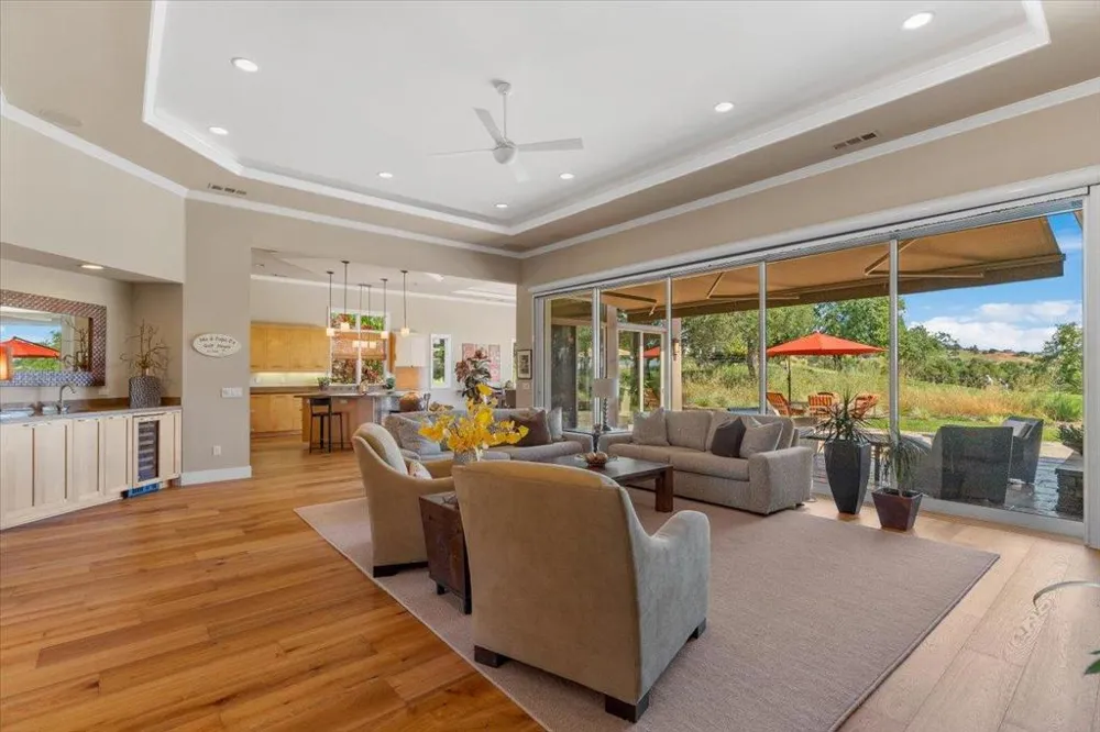 2369 Oak Creek Drive Copperopolis, CA 95228