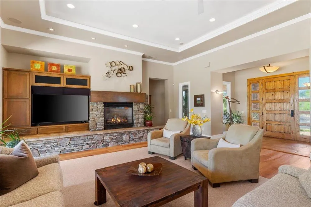 2369 Oak Creek Drive Copperopolis, CA 95228