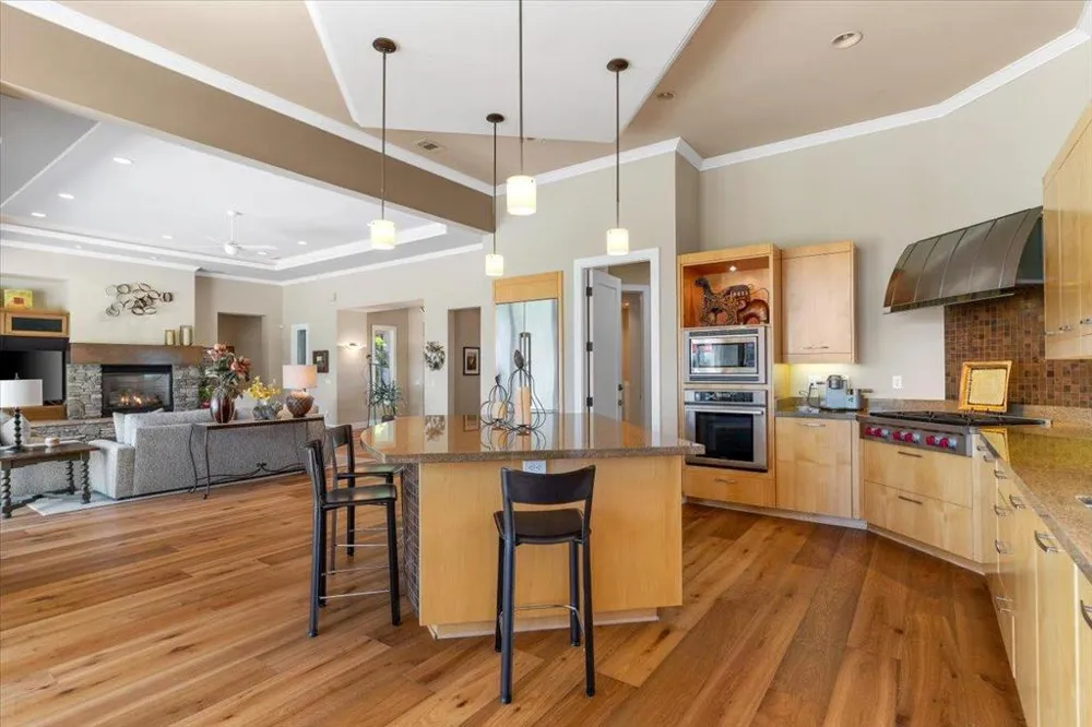 2369 Oak Creek Drive Copperopolis, CA 95228