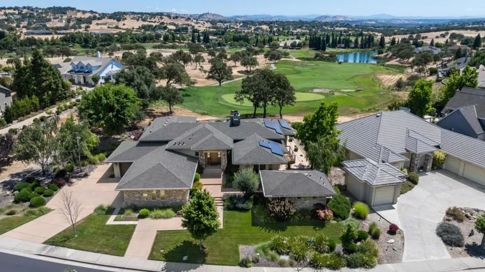 2369 Oak Creek Drive Copperopolis, CA 95228
