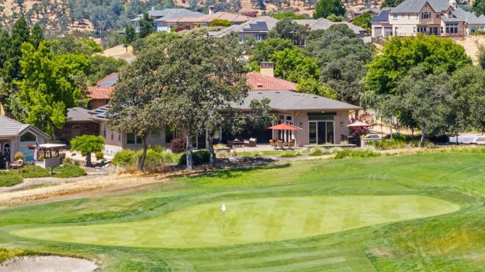 2369 Oak Creek Drive Copperopolis, CA 95228