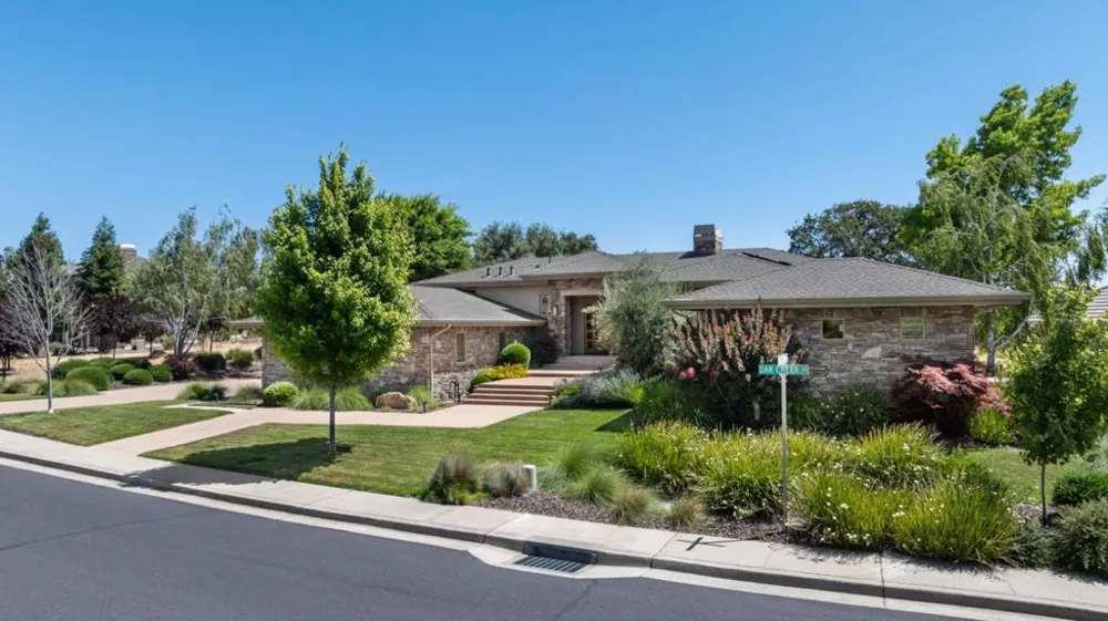 2369 Oak Creek Drive Copperopolis, CA 95228