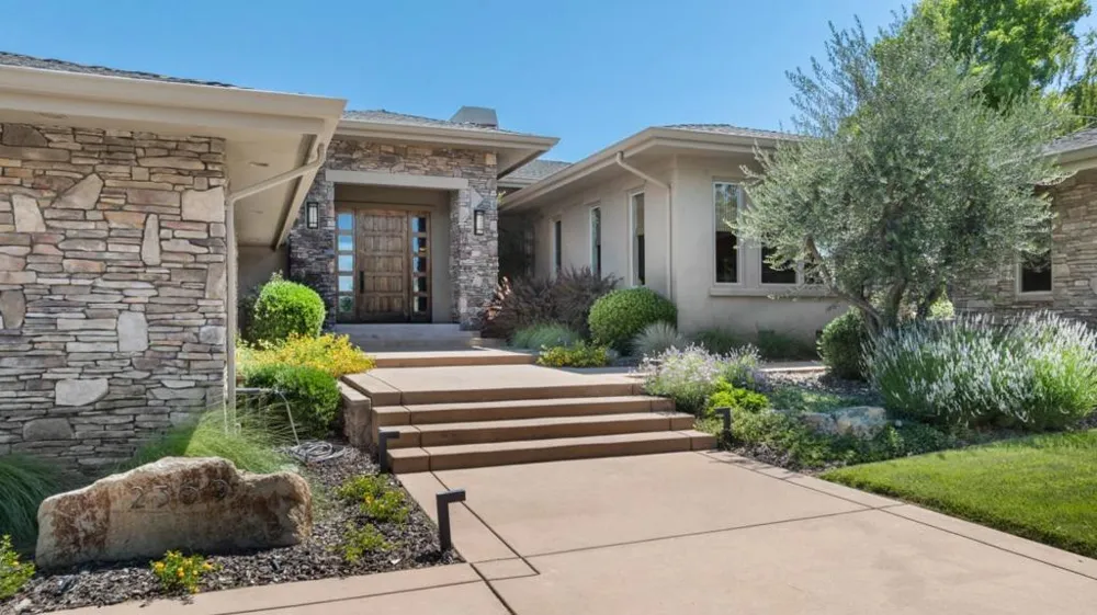 2369 Oak Creek Drive Copperopolis, CA 95228
