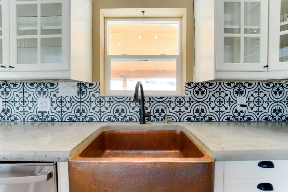 20391 Panoche Road Paicines, CA 95043
