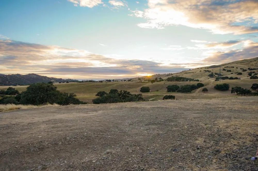 20391 Panoche Road Paicines, CA 95043