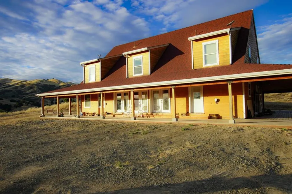 20391 Panoche Road Paicines, CA 95043