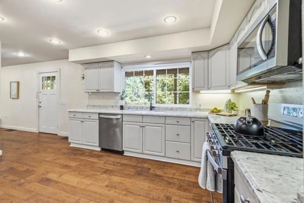 11691 Alta Via Drive Brookdale, CA 95007