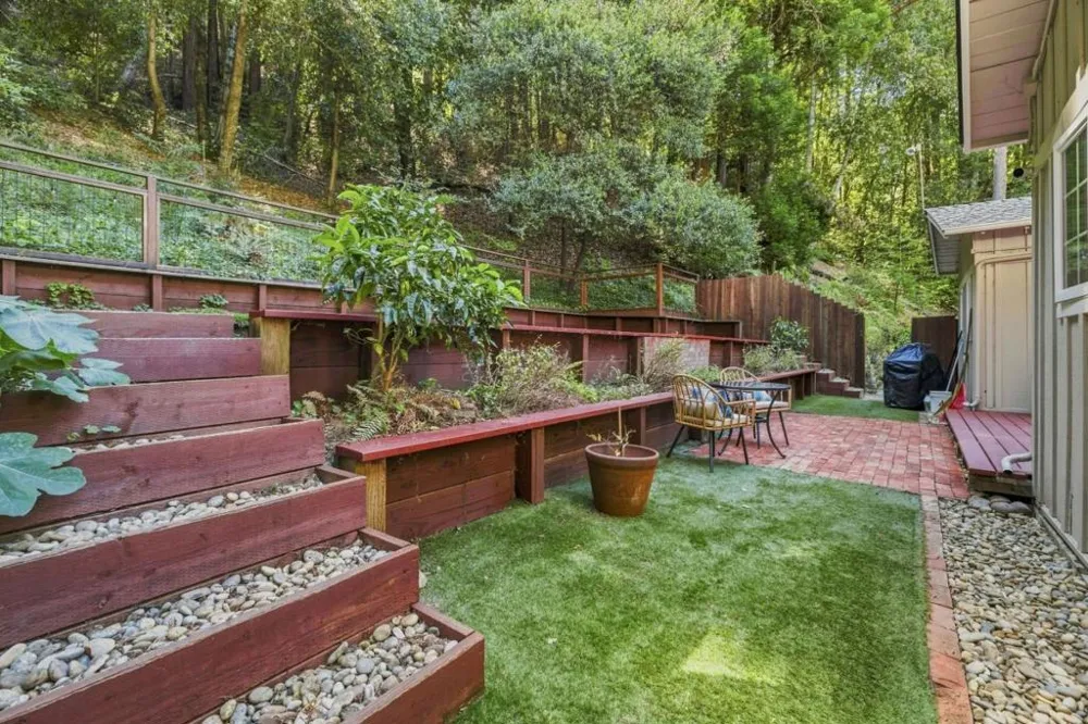 11691 Alta Via Drive Brookdale, CA 95007