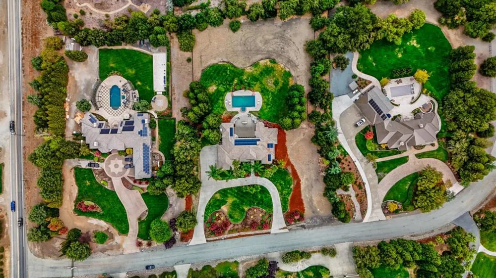 10746 Green Valley Drive Gilroy, CA 95020