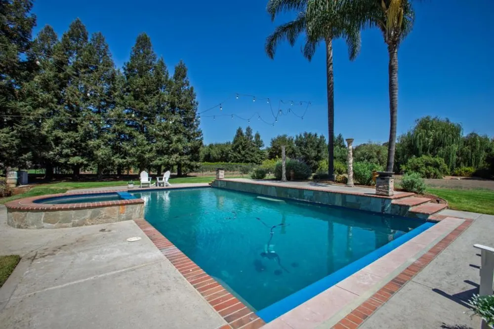10746 Green Valley Drive Gilroy, CA 95020