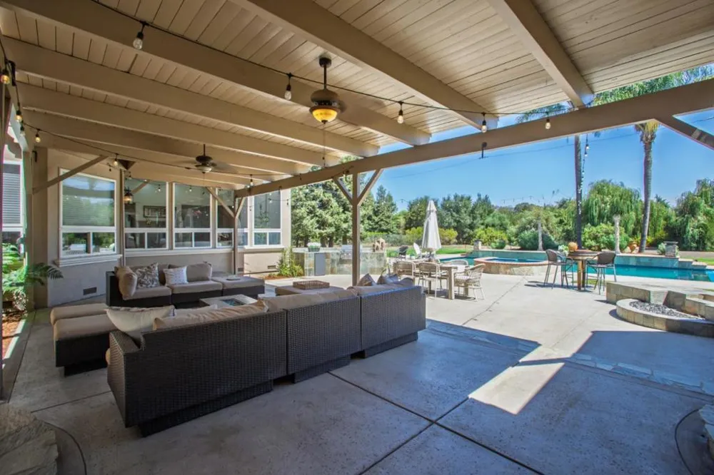 10746 Green Valley Drive Gilroy, CA 95020