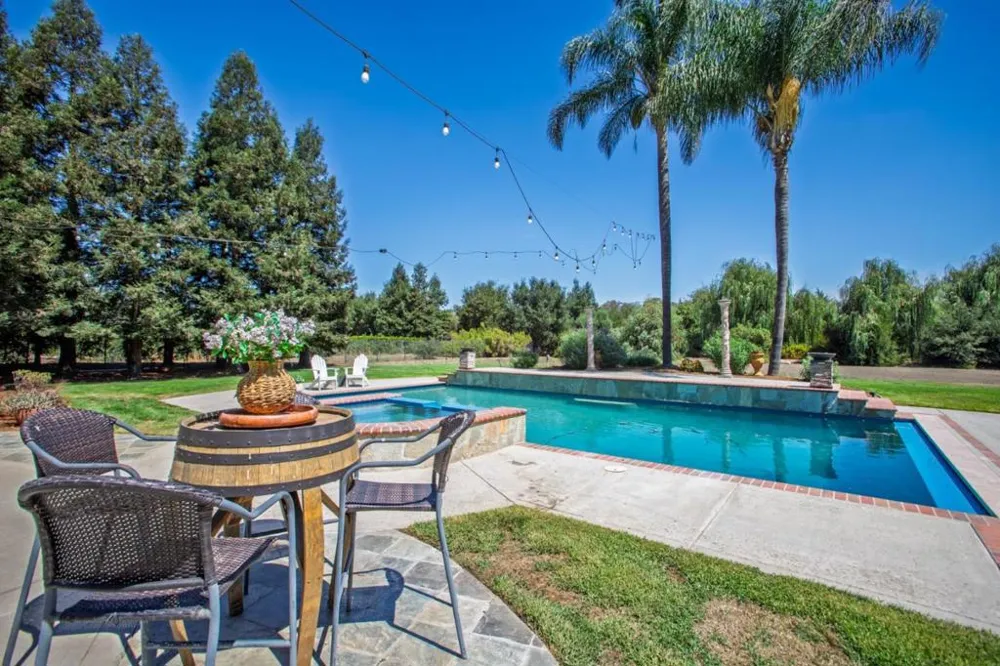 10746 Green Valley Drive Gilroy, CA 95020