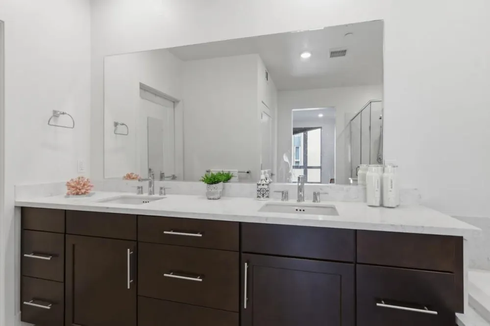 460 Montague Expressway #20 Milpitas, CA 95035