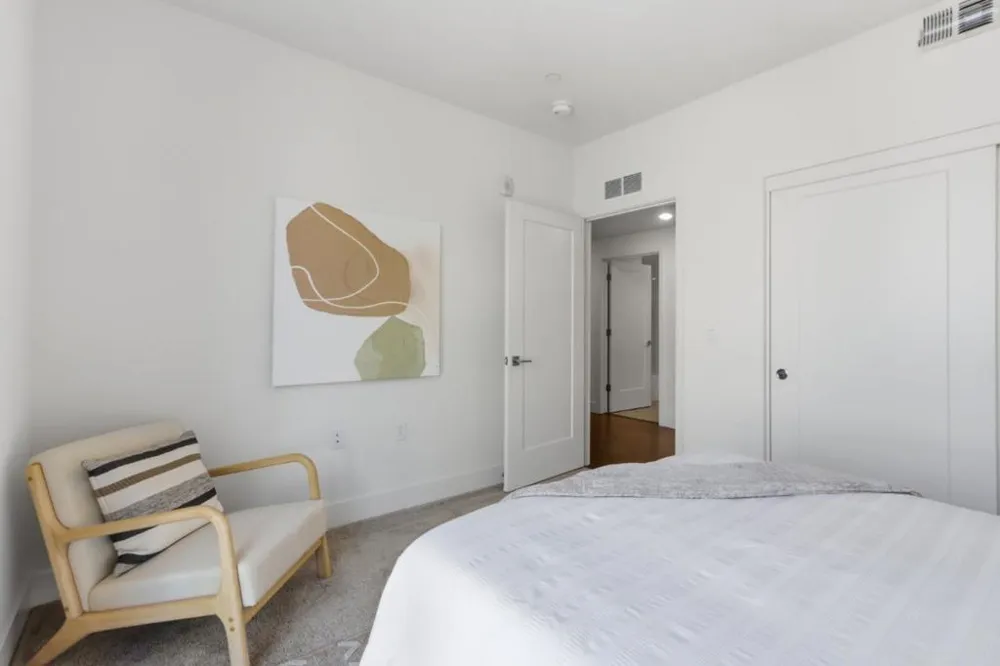 460 Montague Expressway #20 Milpitas, CA 95035