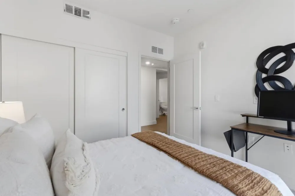 460 Montague Expressway #20 Milpitas, CA 95035