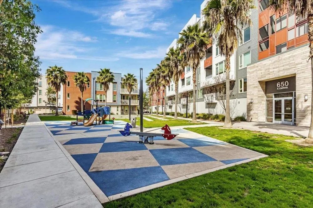 460 Montague Expressway #20 Milpitas, CA 95035