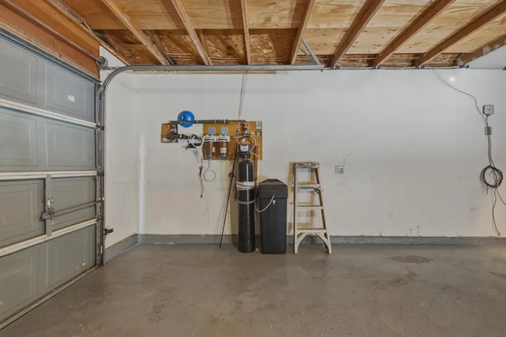 871 Joe Borovich Drive Hollister, CA 95023