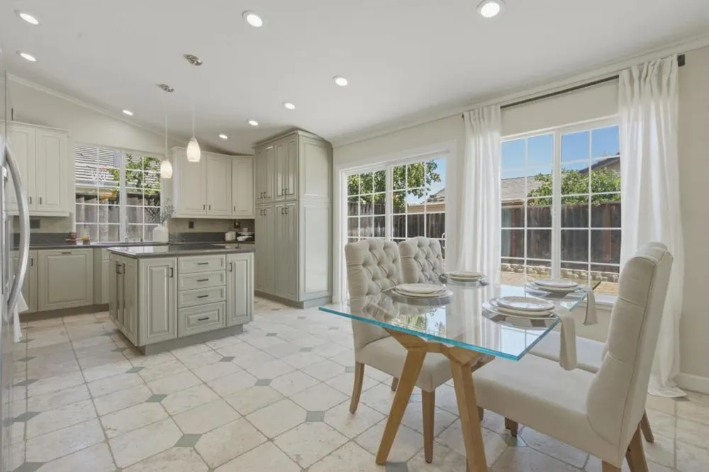 871 Joe Borovich Drive Hollister, CA 95023