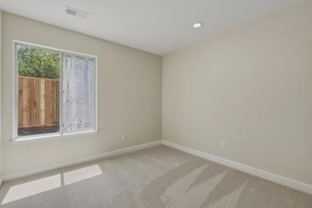 871 Joe Borovich Drive Hollister, CA 95023