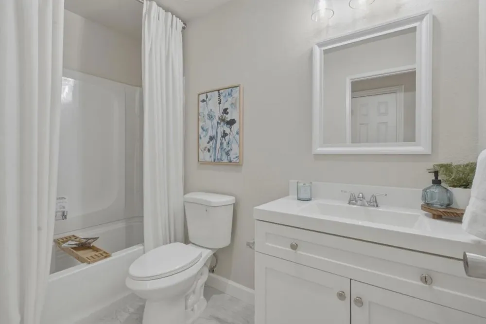 871 Joe Borovich Drive Hollister, CA 95023