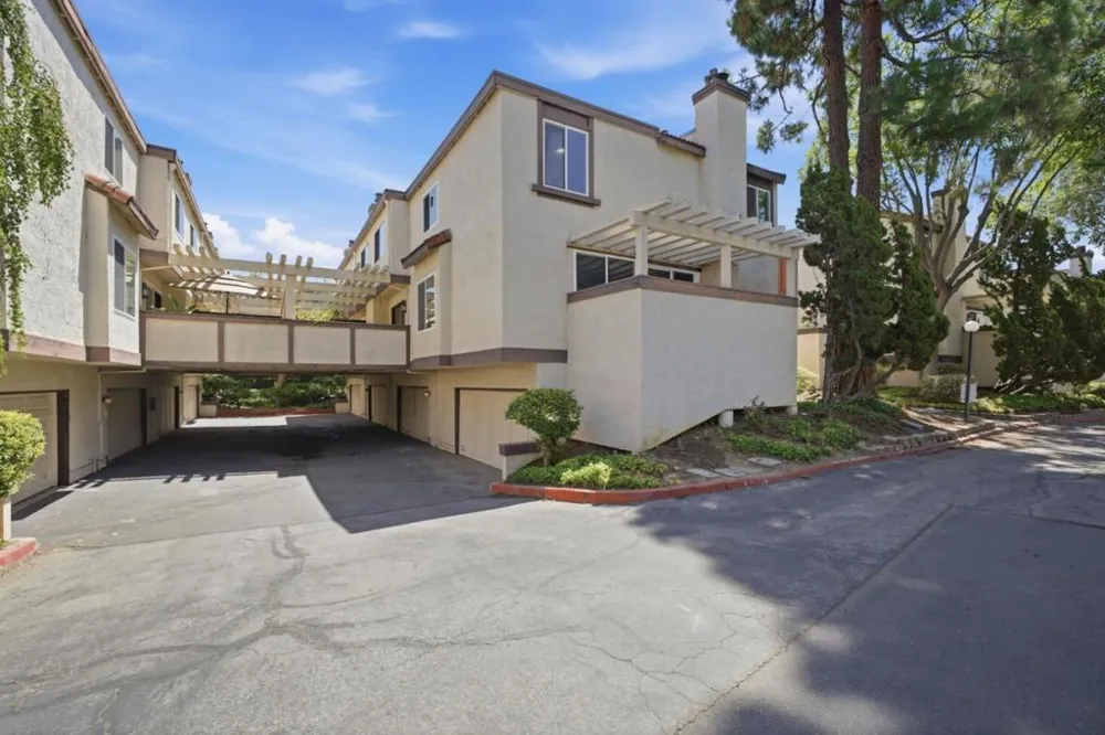 7126 Clarendon Street San Jose, CA 95129