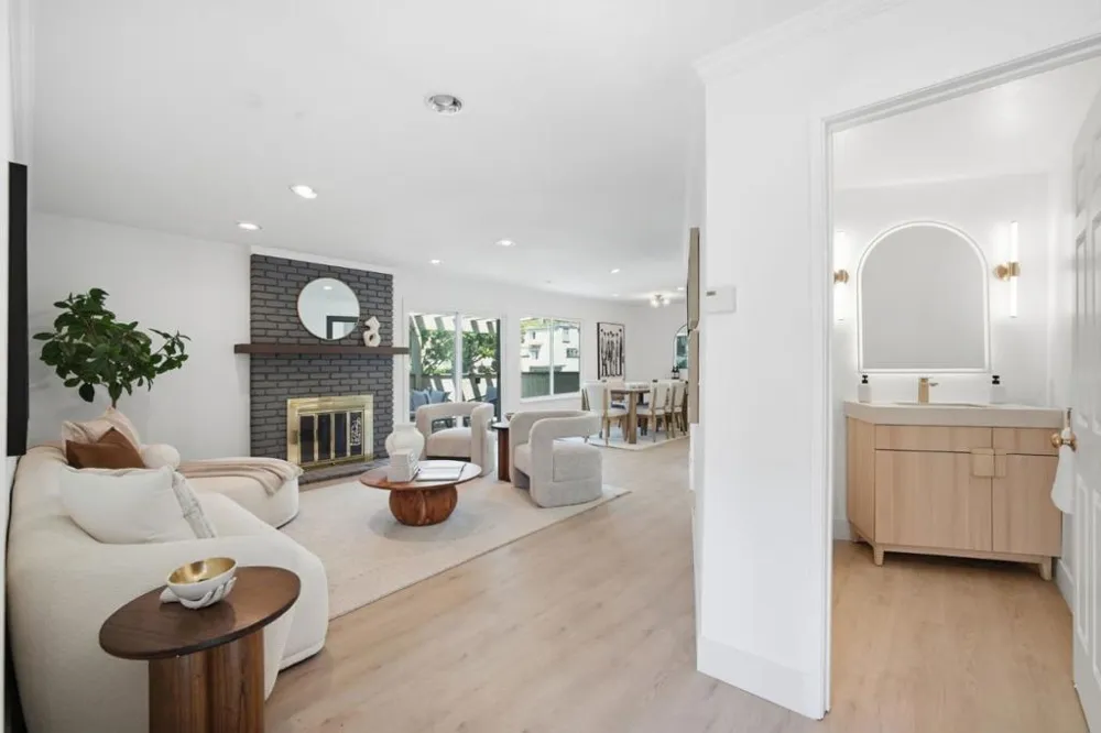 7126 Clarendon Street San Jose, CA 95129