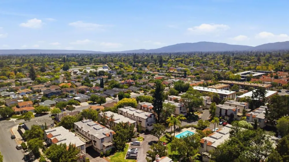 7126 Clarendon Street San Jose, CA 95129