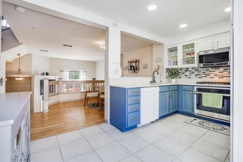 984 Goodacre Lane San Jose, CA 95125