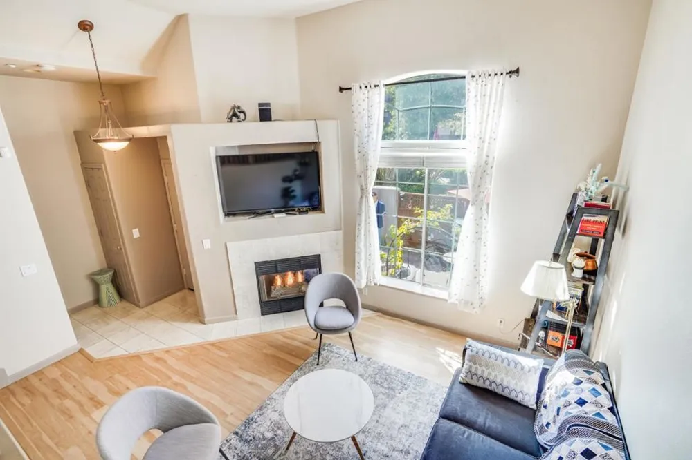 984 Goodacre Lane San Jose, CA 95125