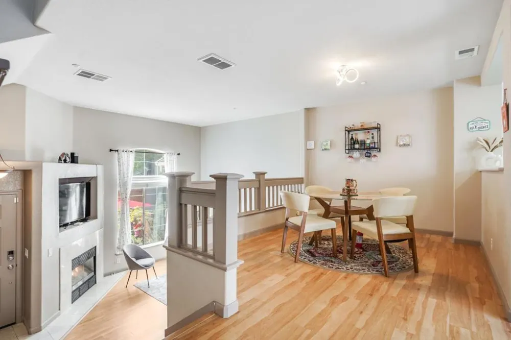984 Goodacre Lane San Jose, CA 95125