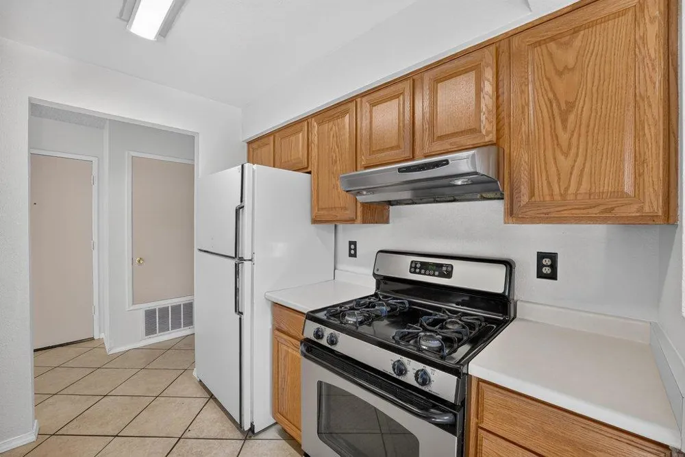 2426 Main Street #B Salinas, CA 93906