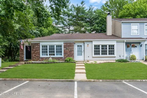 16 Excalibur Court