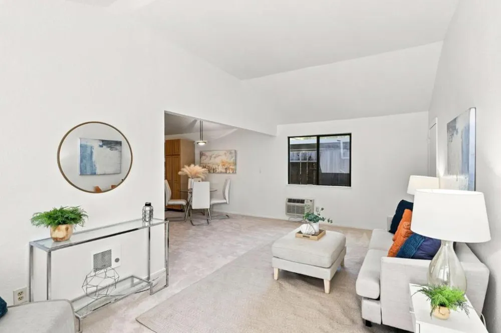 156 W Dunne Avenue Morgan Hill, CA 95037